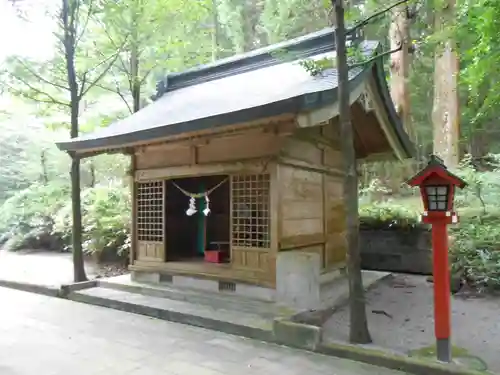 霧島東神社の末社