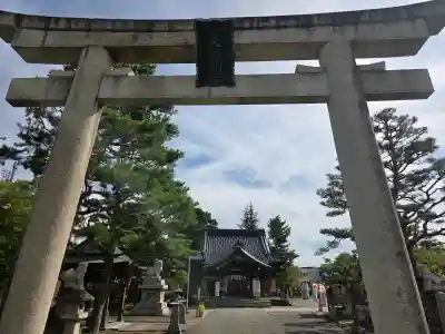 於保多神社の{uncategorized: "未分類", other: "その他", undefined: "問題あり", building: "その他建物", grave: "お墓", sacred_gate: "鳥居", guardian: "狛犬", statue: "像", buddha: "仏像", history: "歴史", nature: "自然", garden: "庭園", animal: "動物", pagoda: "塔", temizu: "手水舎", mountain_gate: "山門・神門", sanctuary: "本殿・本堂", subordinate: "末社・摂社", art: "芸術", scenery: "景色", jizo: "地蔵", ema: "絵馬", goshuin: "御朱印", omikuji: "おみくじ", items: "授与品その他", amulet: "お守り", goshuincho: "御朱印帳", eats: "食事", festival: "お祭り", votive_dance: "神楽", shichigosan: "七五三参", wedding: "結婚式", experience: "体験その他", initially: "初詣", around: "周辺", anti_infection: "感染症対策"}