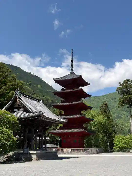 久遠寺の{uncategorized: "未分類", other: "その他", undefined: "問題あり", building: "その他建物", grave: "お墓", sacred_gate: "鳥居", guardian: "狛犬", statue: "像", buddha: "仏像", history: "歴史", nature: "自然", garden: "庭園", animal: "動物", pagoda: "塔", temizu: "手水舎", mountain_gate: "山門・神門", sanctuary: "本殿・本堂", subordinate: "末社・摂社", art: "芸術", scenery: "景色", jizo: "地蔵", ema: "絵馬", goshuin: "御朱印", omikuji: "おみくじ", items: "授与品その他", amulet: "お守り", goshuincho: "御朱印帳", eats: "食事", festival: "お祭り", votive_dance: "神楽", shichigosan: "七五三参", wedding: "結婚式", experience: "体験その他", initially: "初詣", around: "周辺", anti_infection: "感染症対策"}