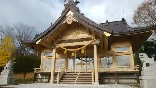 厳島神社の本殿