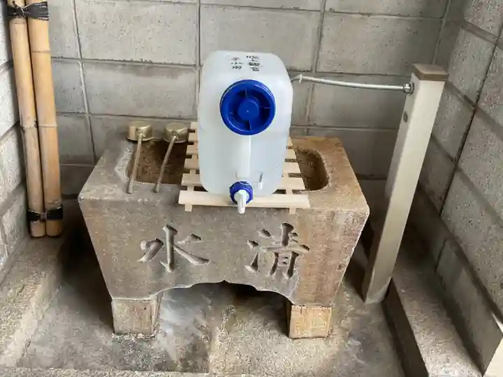 吹上観音堂の手水舎