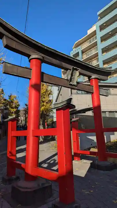 鳩ヶ谷氷川神社の鳥居