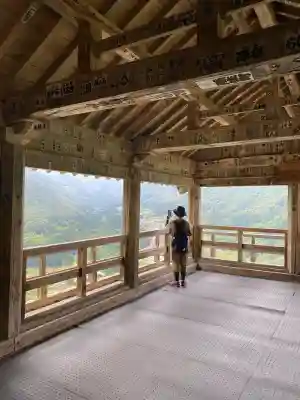 宝珠山 立石寺の{uncategorized: "未分類", other: "その他", undefined: "問題あり", building: "その他建物", grave: "お墓", sacred_gate: "鳥居", guardian: "狛犬", statue: "像", buddha: "仏像", history: "歴史", nature: "自然", garden: "庭園", animal: "動物", pagoda: "塔", temizu: "手水舎", mountain_gate: "山門・神門", sanctuary: "本殿・本堂", subordinate: "末社・摂社", art: "芸術", scenery: "景色", jizo: "地蔵", ema: "絵馬", goshuin: "御朱印", omikuji: "おみくじ", items: "授与品その他", amulet: "お守り", goshuincho: "御朱印帳", eats: "食事", festival: "お祭り", votive_dance: "神楽", shichigosan: "七五三参", wedding: "結婚式", experience: "体験その他", initially: "初詣", around: "周辺", anti_infection: "感染症対策"}