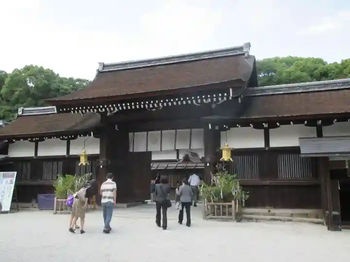 賀茂御祖神社(下鴨神社)の山門・神門