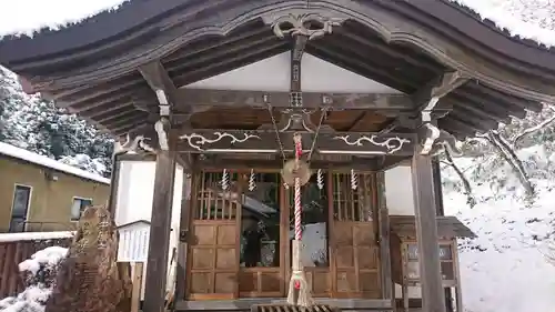 薬王寺の本殿・本堂