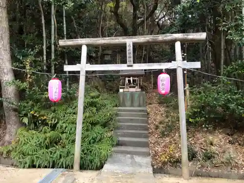 宇佐八幡神社の末社