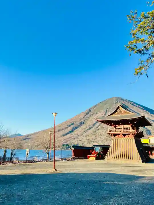 中禅寺の{uncategorized: "未分類", other: "その他", undefined: "問題あり", building: "その他建物", grave: "お墓", sacred_gate: "鳥居", guardian: "狛犬", statue: "像", buddha: "仏像", history: "歴史", nature: "自然", garden: "庭園", animal: "動物", pagoda: "塔", temizu: "手水舎", mountain_gate: "山門・神門", sanctuary: "本殿・本堂", subordinate: "末社・摂社", art: "芸術", scenery: "景色", jizo: "地蔵", ema: "絵馬", goshuin: "御朱印", omikuji: "おみくじ", items: "授与品その他", amulet: "お守り", goshuincho: "御朱印帳", eats: "食事", festival: "お祭り", votive_dance: "神楽", shichigosan: "七五三参", wedding: "結婚式", experience: "体験その他", initially: "初詣", around: "周辺", anti_infection: "感染症対策"}