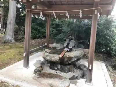 小野神社の手水舎