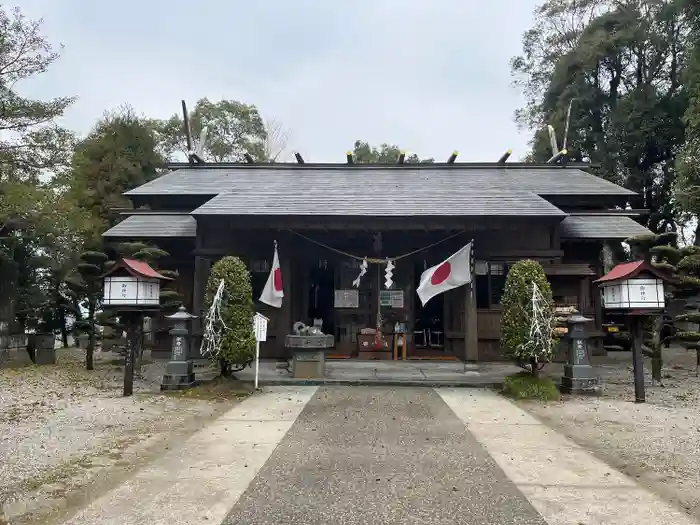 諏訪神社の本殿