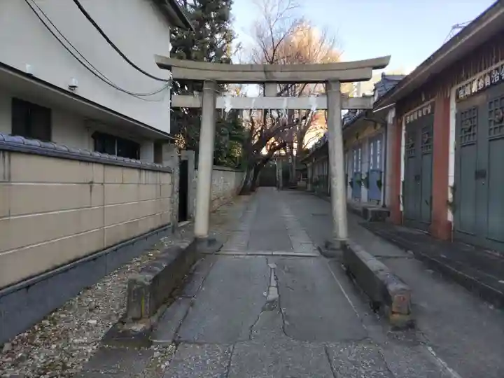 田端八幡神社の鳥居