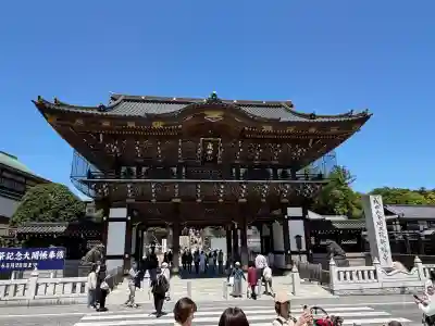 成田山新勝寺の{uncategorized: "未分類", other: "その他", undefined: "問題あり", building: "その他建物", grave: "お墓", sacred_gate: "鳥居", guardian: "狛犬", statue: "像", buddha: "仏像", history: "歴史", nature: "自然", garden: "庭園", animal: "動物", pagoda: "塔", temizu: "手水舎", mountain_gate: "山門・神門", sanctuary: "本殿・本堂", subordinate: "末社・摂社", art: "芸術", scenery: "景色", jizo: "地蔵", ema: "絵馬", goshuin: "御朱印", omikuji: "おみくじ", items: "授与品その他", amulet: "お守り", goshuincho: "御朱印帳", eats: "食事", festival: "お祭り", votive_dance: "神楽", shichigosan: "七五三参", wedding: "結婚式", experience: "体験その他", initially: "初詣", around: "周辺", anti_infection: "感染症対策"}