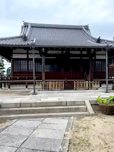 浄徳寺の本殿・本堂