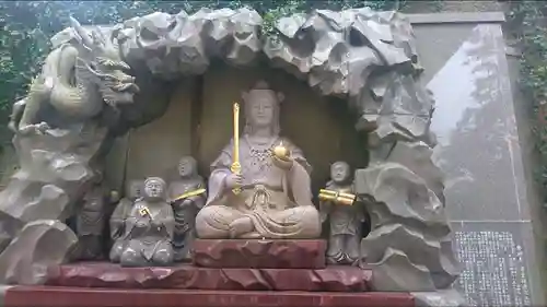 江島神社の仏像