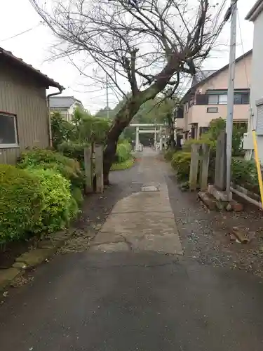 六所神社の鳥居