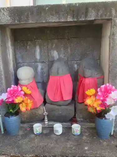 清水地蔵堂の本殿・本堂