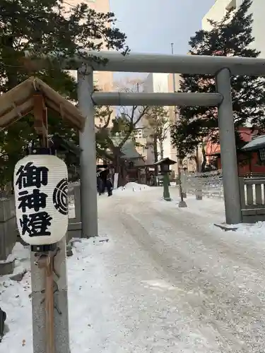 三吉神社の鳥居