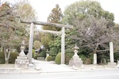 木嶋坐天照御魂神社の鳥居