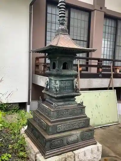 慶伝寺の建物その他