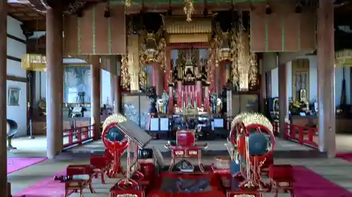 実行寺の本殿・本堂