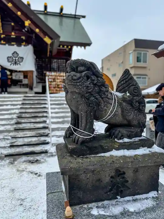 札幌諏訪神社の狛犬