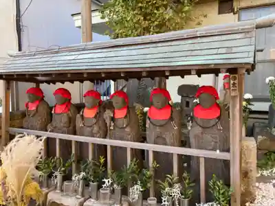 玉縄首塚(鎌倉の史蹟)の地蔵