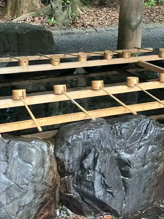 伊勢神宮内宮(皇大神宮)の{uncategorized: "未分類", other: "その他", undefined: "問題あり", building: "その他建物", grave: "お墓", sacred_gate: "鳥居", guardian: "狛犬", statue: "像", buddha: "仏像", history: "歴史", nature: "自然", garden: "庭園", animal: "動物", pagoda: "塔", temizu: "手水舎", mountain_gate: "山門・神門", sanctuary: "本殿・本堂", subordinate: "末社・摂社", art: "芸術", scenery: "景色", jizo: "地蔵", ema: "絵馬", goshuin: "御朱印", omikuji: "おみくじ", items: "授与品その他", amulet: "お守り", goshuincho: "御朱印帳", eats: "食事", festival: "お祭り", votive_dance: "神楽", shichigosan: "七五三参", wedding: "結婚式", experience: "体験その他", initially: "初詣", around: "周辺", anti_infection: "感染症対策"}