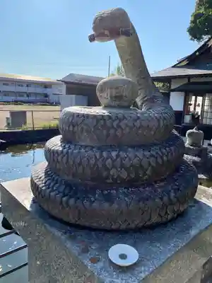白蛇辨財天(栃木県)