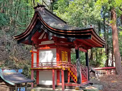 天神社の本殿