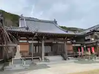 真観寺の本殿・本堂