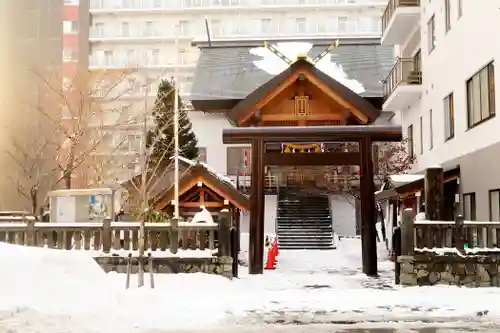 札幌祖霊神社の本殿・本堂