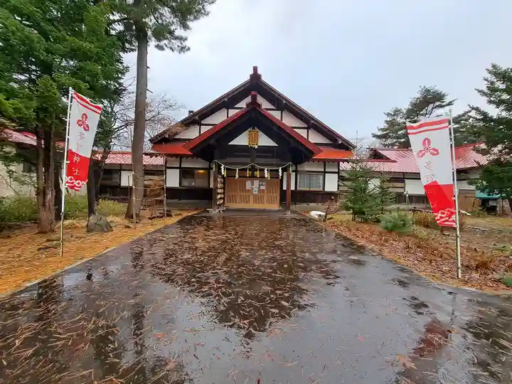 多賀神社の本殿・本堂