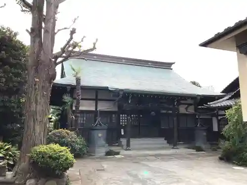 善養寺の本殿