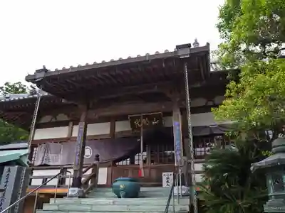 十楽寺の本殿・本堂