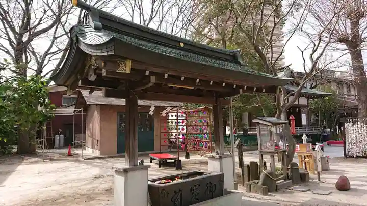 越谷香取神社の手水舎