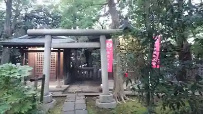 西久保八幡神社の末社・摂社