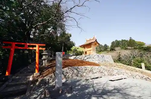 甘橘山 春日社の鳥居