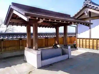 天徳院の手水舎