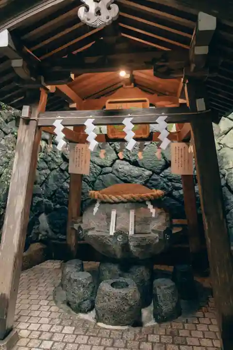 狭井坐大神荒魂神社(狭井神社)(奈良県)