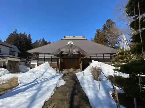 恵日寺の本殿・本堂