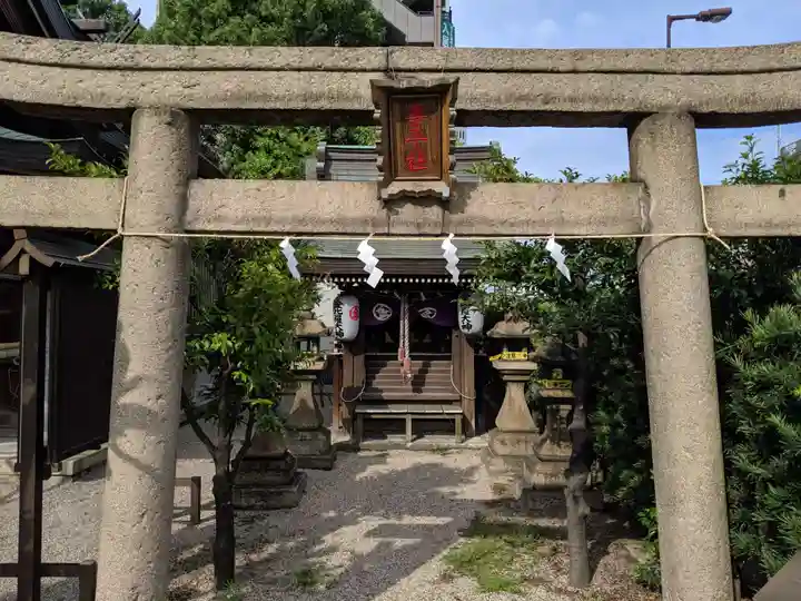 産土神社の鳥居