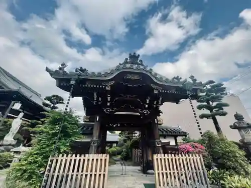 常念寺の山門・神門