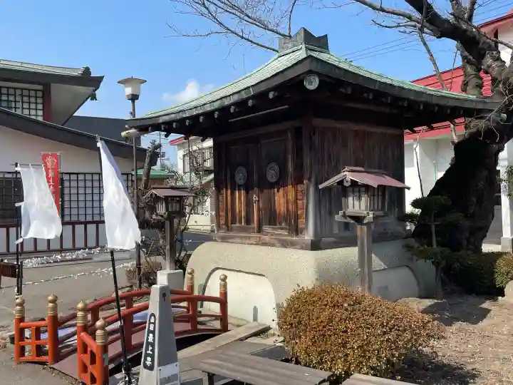 最上寺の{uncategorized: "未分類", other: "その他", undefined: "問題あり", building: "その他建物", grave: "お墓", sacred_gate: "鳥居", guardian: "狛犬", statue: "像", buddha: "仏像", history: "歴史", nature: "自然", garden: "庭園", animal: "動物", pagoda: "塔", temizu: "手水舎", mountain_gate: "山門・神門", sanctuary: "本殿・本堂", subordinate: "末社・摂社", art: "芸術", scenery: "景色", jizo: "地蔵", ema: "絵馬", goshuin: "御朱印", omikuji: "おみくじ", items: "授与品その他", amulet: "お守り", goshuincho: "御朱印帳", eats: "食事", festival: "お祭り", votive_dance: "神楽", shichigosan: "七五三参", wedding: "結婚式", experience: "体験その他", initially: "初詣", around: "周辺", anti_infection: "感染症対策"}