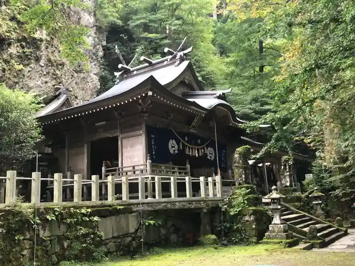 英彦山豊前坊高住神社(福岡県)