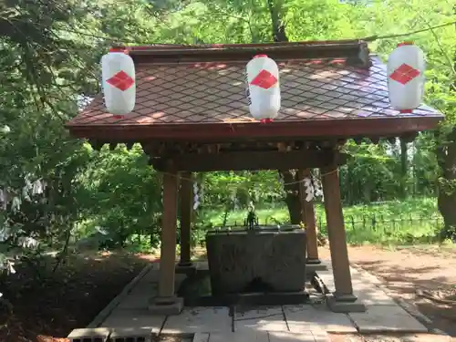 長者山新羅神社の手水