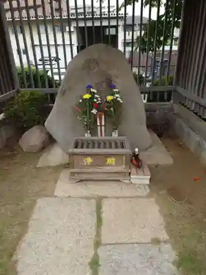 浦和競馬場馬頭観音(埼玉県)