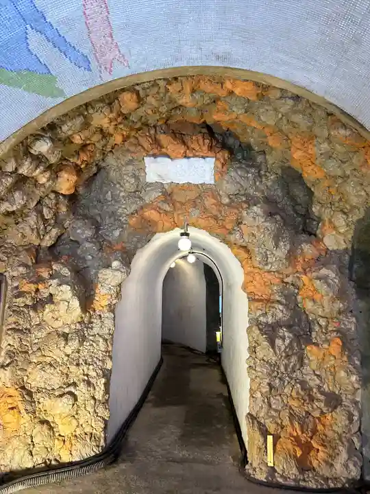 洞窟観音・徳明園・山徳記念館(群馬県)