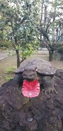 隅田川神社の像