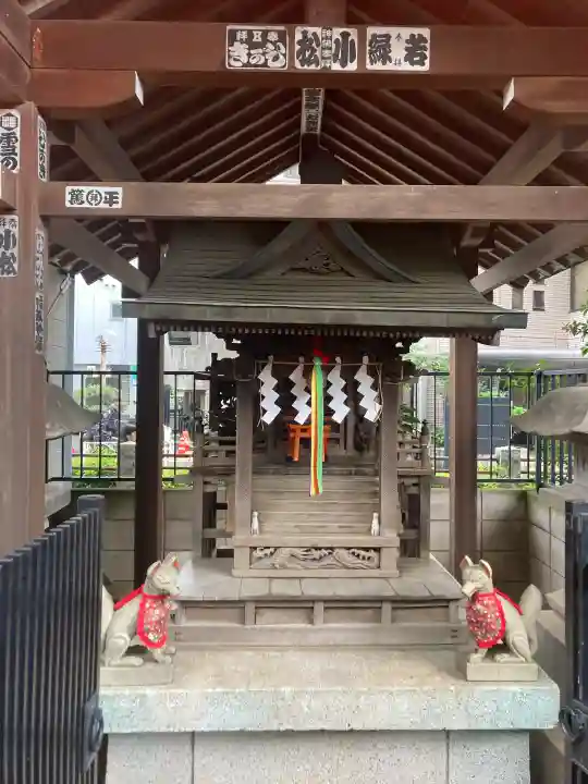 鳩森八幡神社(東京都)