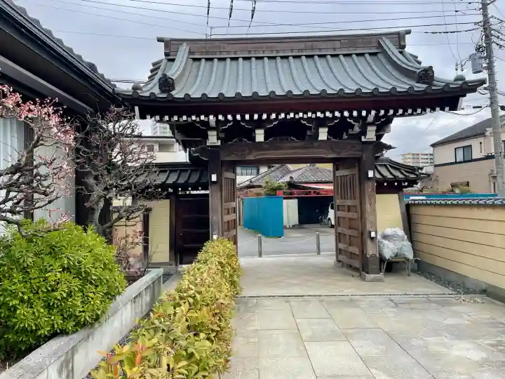 玉蔵院の{uncategorized: "未分類", other: "その他", undefined: "問題あり", building: "その他建物", grave: "お墓", sacred_gate: "鳥居", guardian: "狛犬", statue: "像", buddha: "仏像", history: "歴史", nature: "自然", garden: "庭園", animal: "動物", pagoda: "塔", temizu: "手水舎", mountain_gate: "山門・神門", sanctuary: "本殿・本堂", subordinate: "末社・摂社", art: "芸術", scenery: "景色", jizo: "地蔵", ema: "絵馬", goshuin: "御朱印", omikuji: "おみくじ", items: "授与品その他", amulet: "お守り", goshuincho: "御朱印帳", eats: "食事", festival: "お祭り", votive_dance: "神楽", shichigosan: "七五三参", wedding: "結婚式", experience: "体験その他", initially: "初詣", around: "周辺", anti_infection: "感染症対策"}