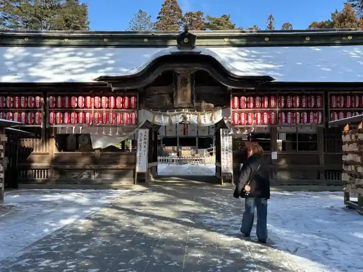 大崎八幡宮の{uncategorized: "未分類", other: "その他", undefined: "問題あり", building: "その他建物", grave: "お墓", sacred_gate: "鳥居", guardian: "狛犬", statue: "像", buddha: "仏像", history: "歴史", nature: "自然", garden: "庭園", animal: "動物", pagoda: "塔", temizu: "手水舎", mountain_gate: "山門・神門", sanctuary: "本殿・本堂", subordinate: "末社・摂社", art: "芸術", scenery: "景色", jizo: "地蔵", ema: "絵馬", goshuin: "御朱印", omikuji: "おみくじ", items: "授与品その他", amulet: "お守り", goshuincho: "御朱印帳", eats: "食事", festival: "お祭り", votive_dance: "神楽", shichigosan: "七五三参", wedding: "結婚式", experience: "体験その他", initially: "初詣", around: "周辺", anti_infection: "感染症対策"}